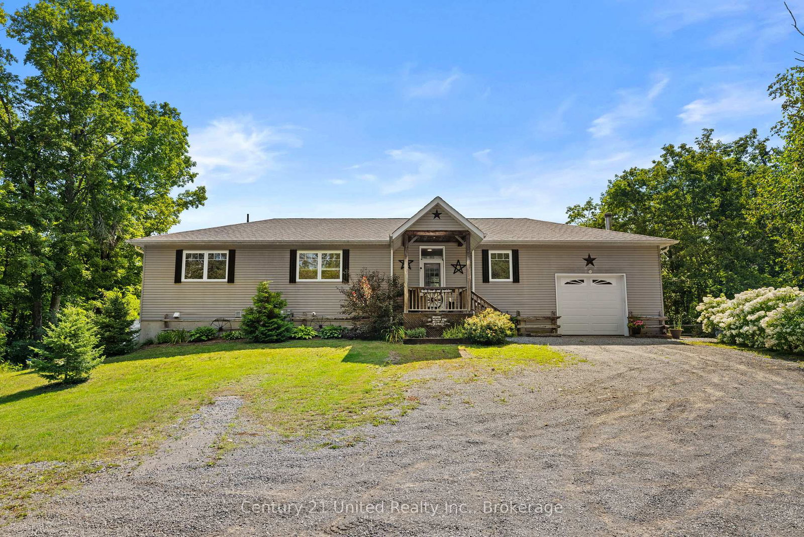 9015-highway-28-north-kawartha-ontario-x13674944