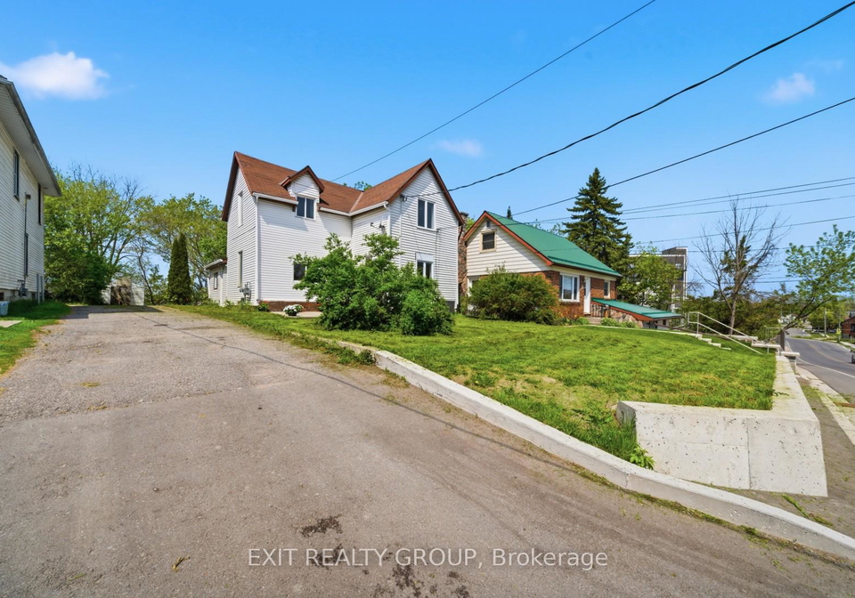 24-albion-street-belleville-ontario-x13674952