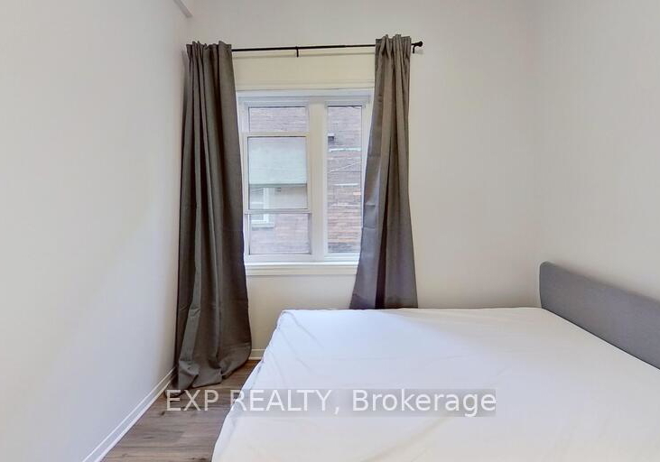 327-catherine-street-ottawa-ontario-x13675032