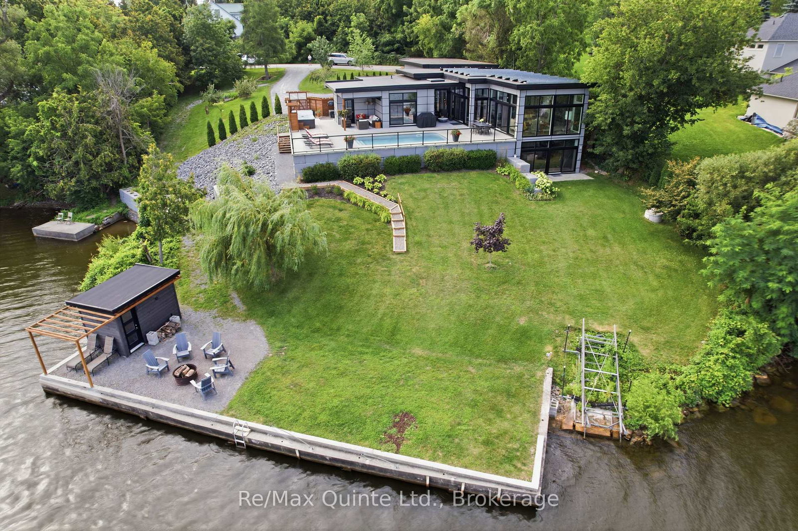 8-bayview-point-road-prince-edward-county-ontario-x13675102