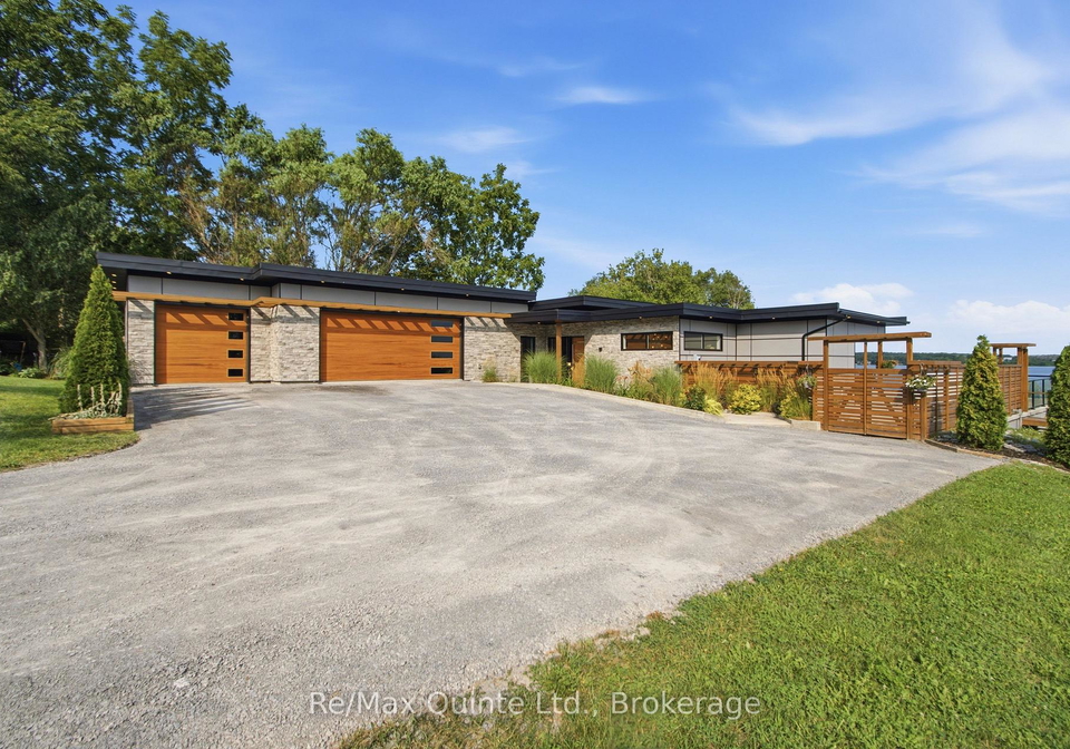 8-bayview-point-road-prince-edward-county-ontario-x13675102
