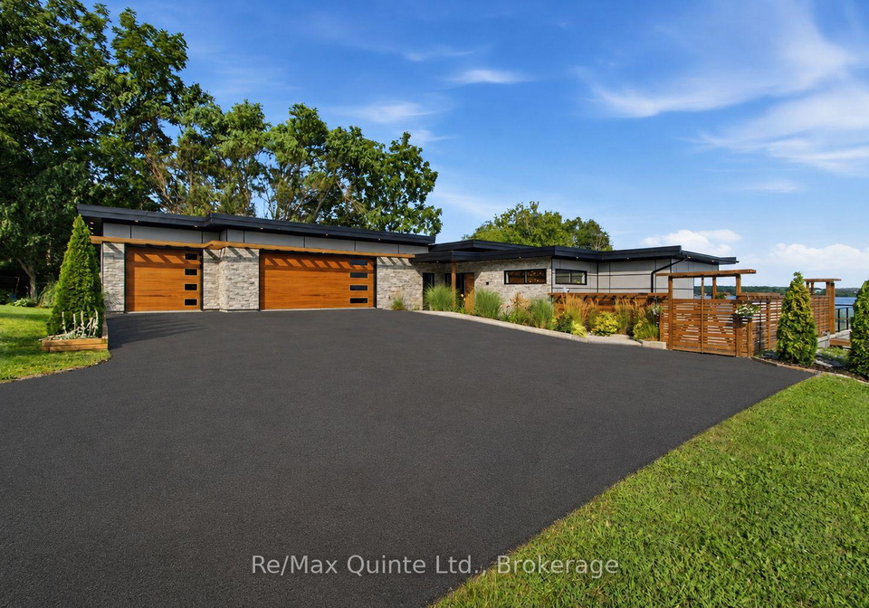 8-bayview-point-road-prince-edward-county-ontario-x13675102