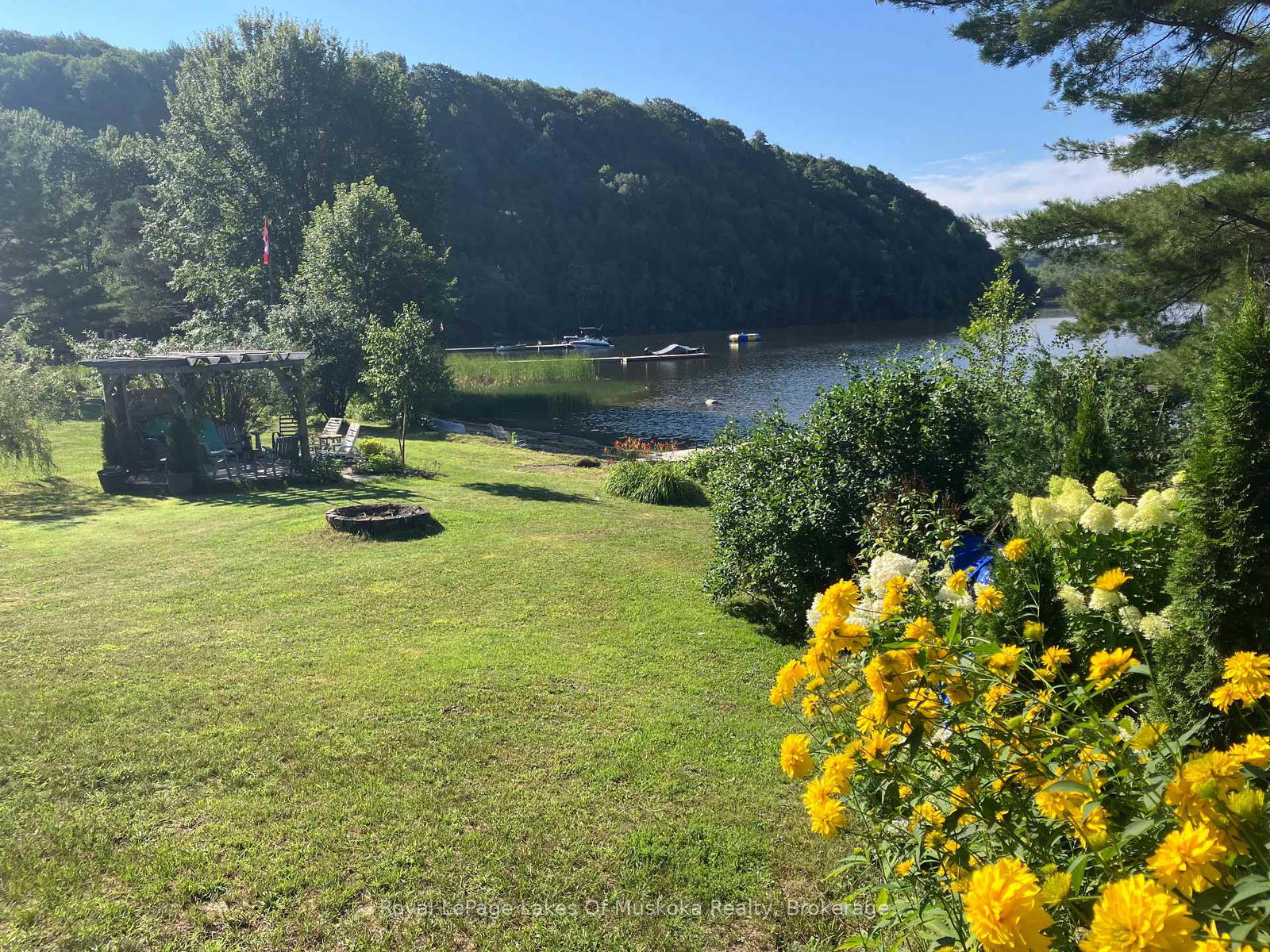 1052-cove-road-muskoka-lakes-ontario-x13675106