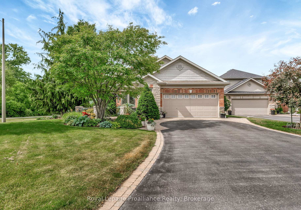 22-trillium-court-belleville-ontario-x13675312