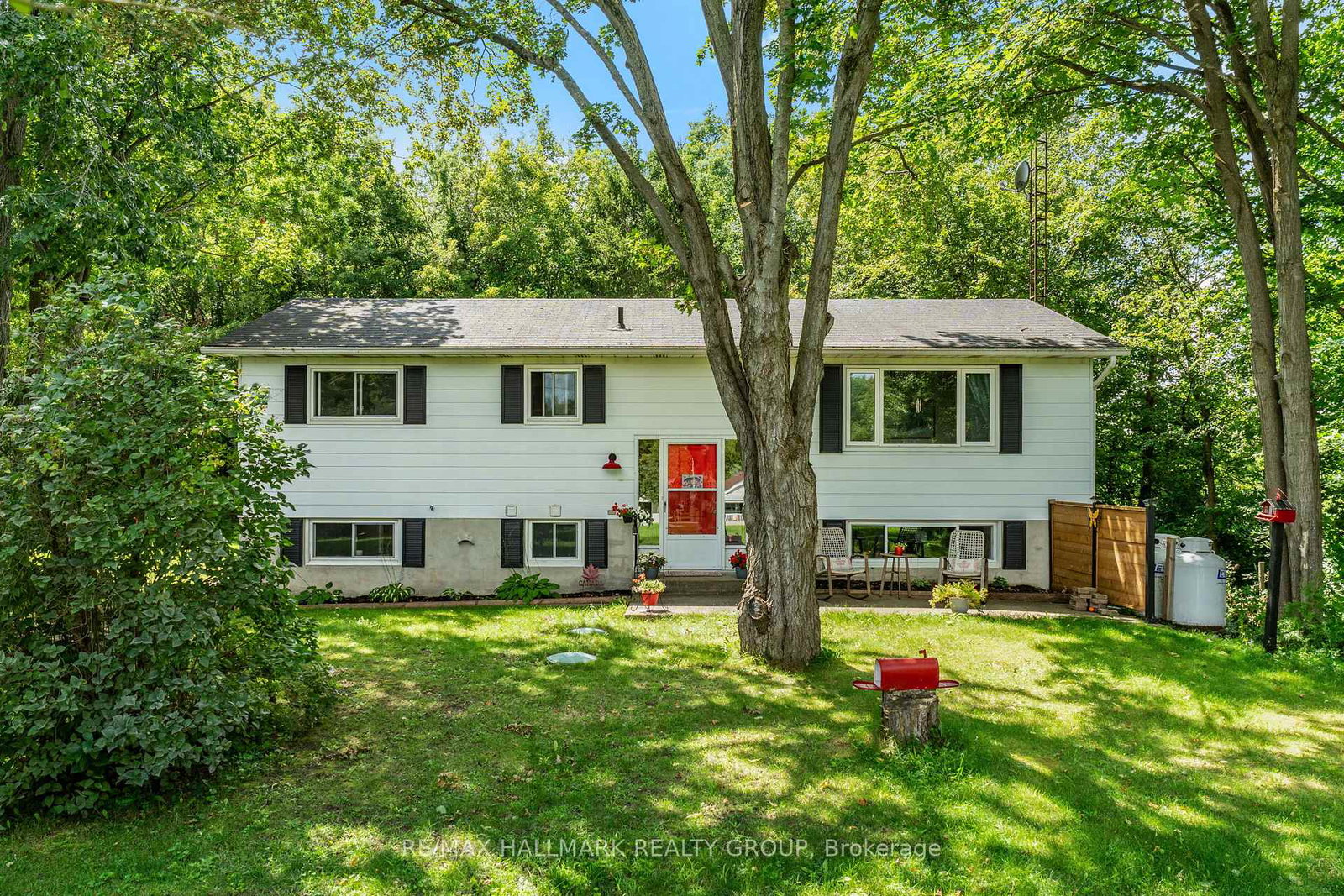 4574-county-road-15-augusta-ontario-x13675336