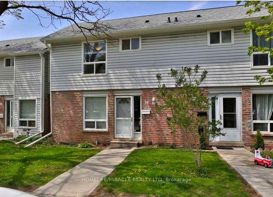 32-mowat-boulevard-kitchener-ontario-x13675340