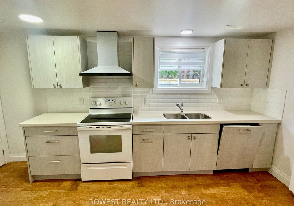 42-briarwood-crescent-hamilton-ontario-x13675460