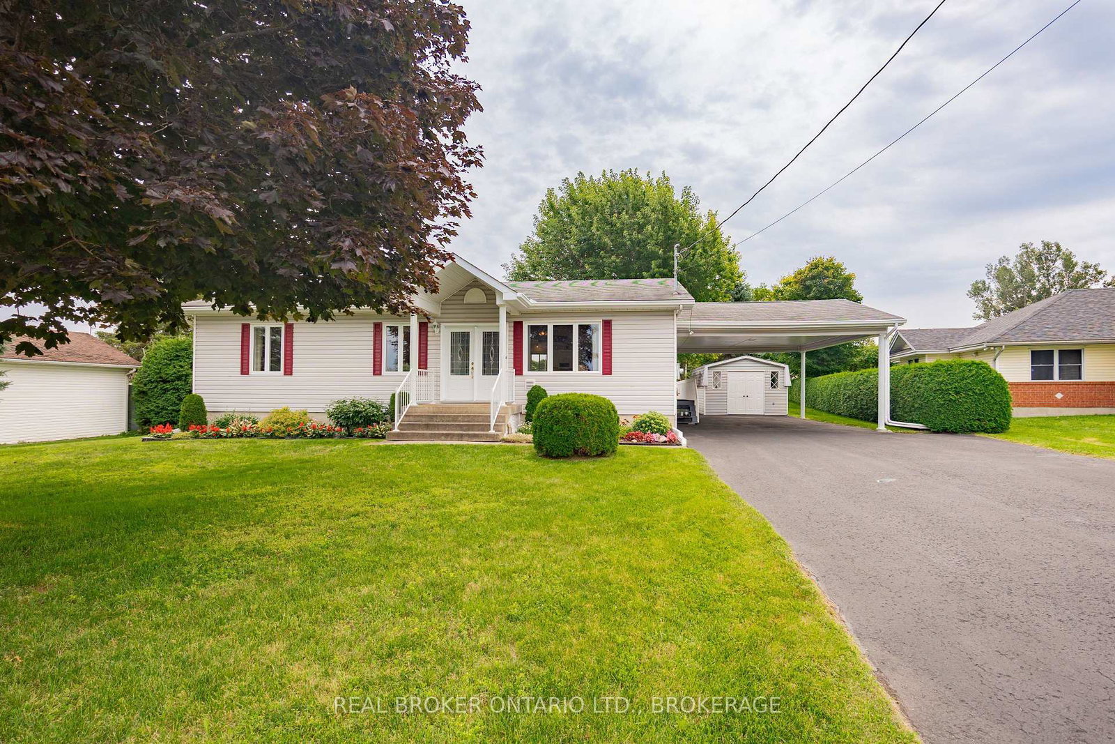 20392-roy-crescent-south-glengarry-ontario-x13675462