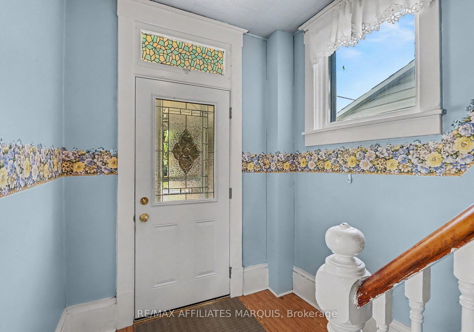 77-russell-street-e-smiths-falls-ontario-x13675712