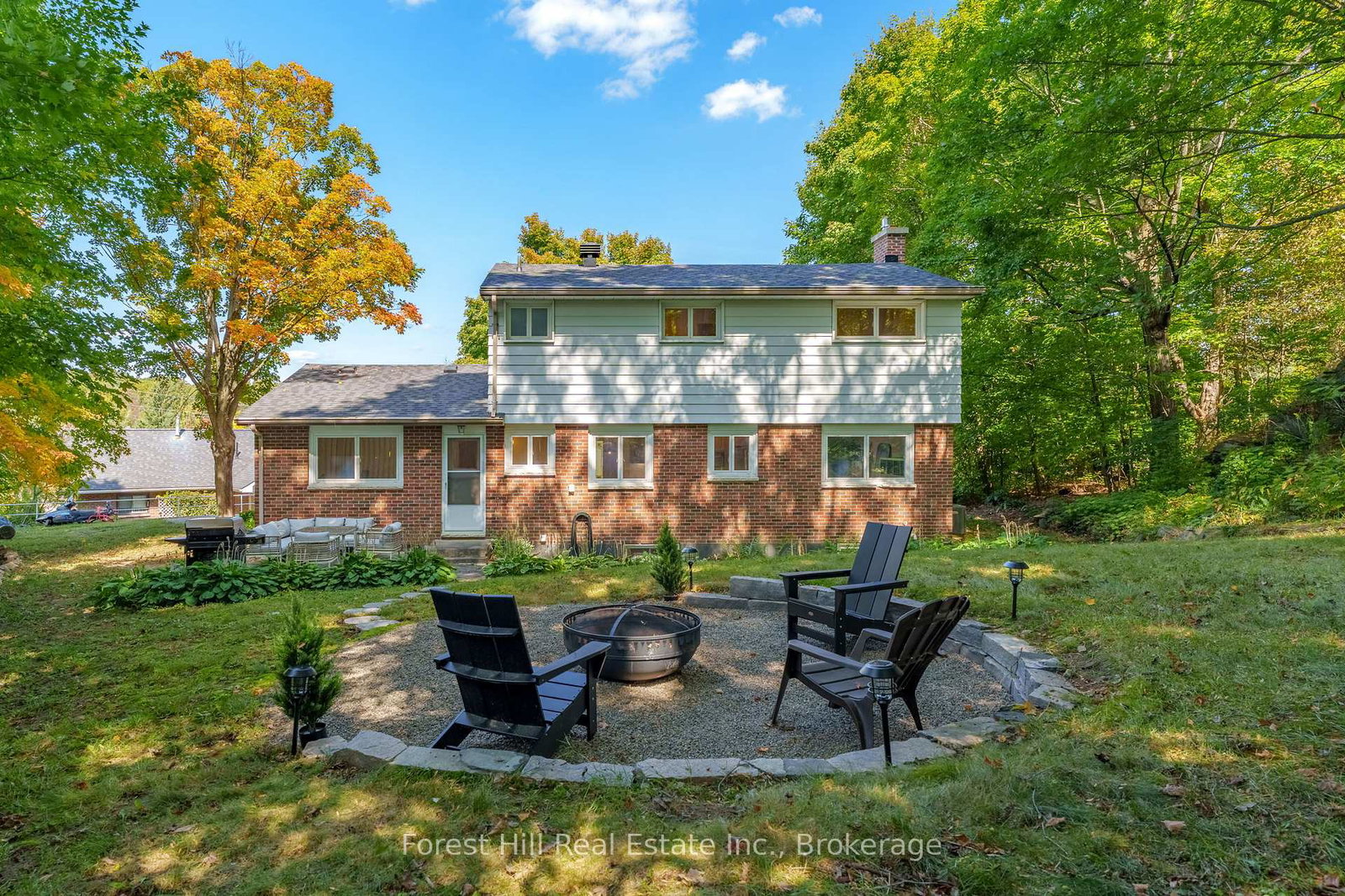 1-maplecrest-court-huntsville-ontario-x13675736