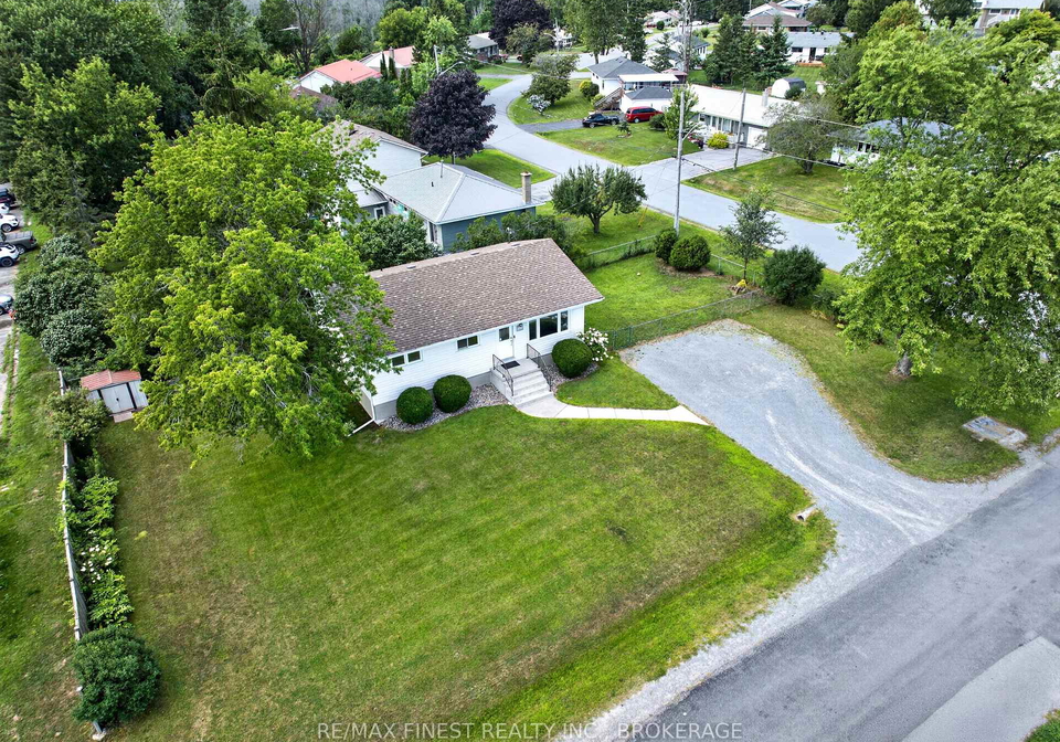 183-westbury-avenue-loyalist-ontario-x13675772