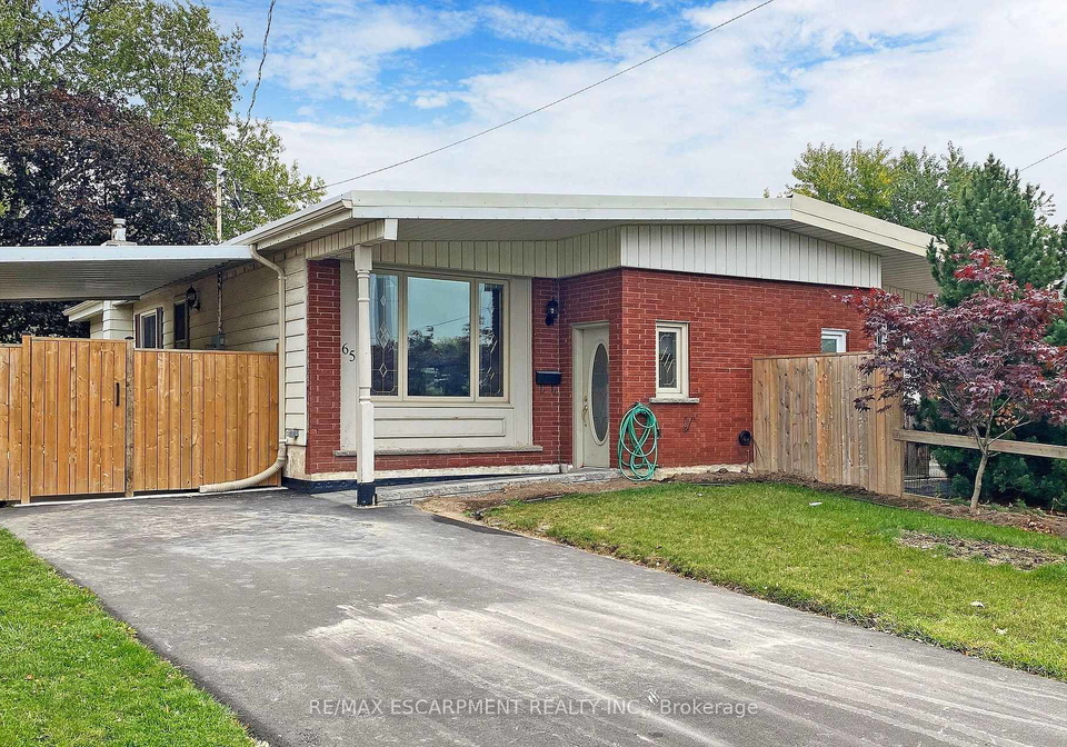 65-fielding-crescent-hamilton-ontario-x13675828