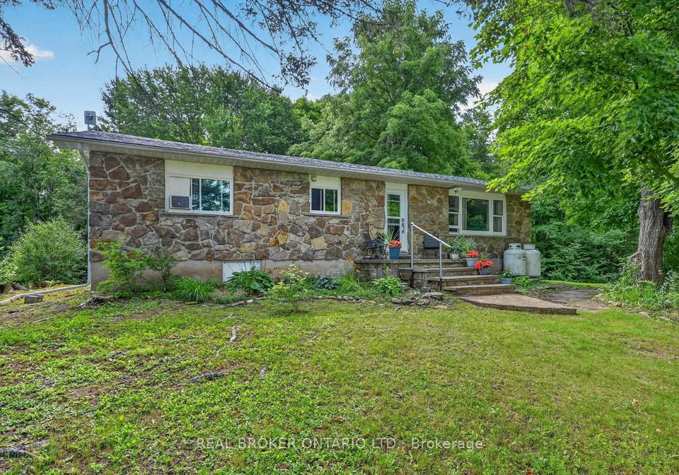5397-roger-stevens-drive-montague-ontario-x13675886