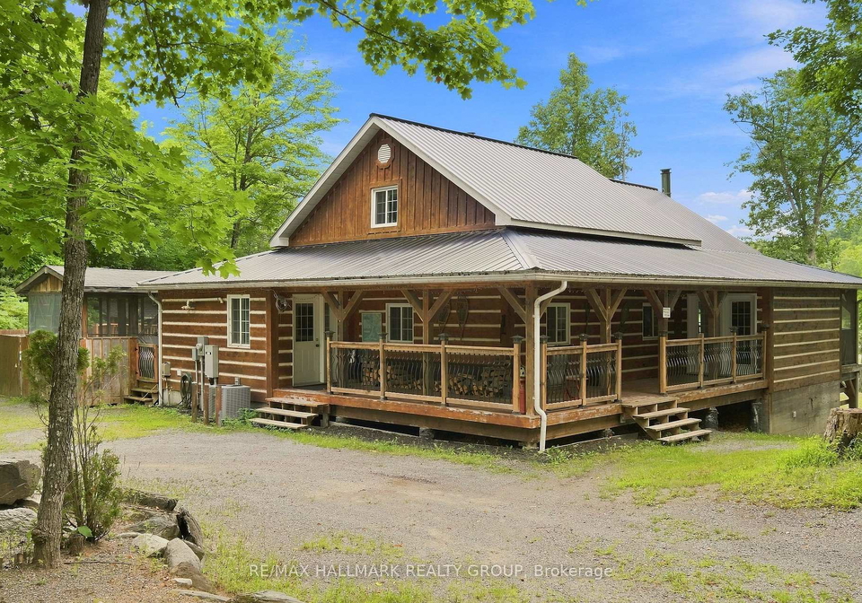 261-lacourse-lane-lanark-highlands-ontario-x13675960