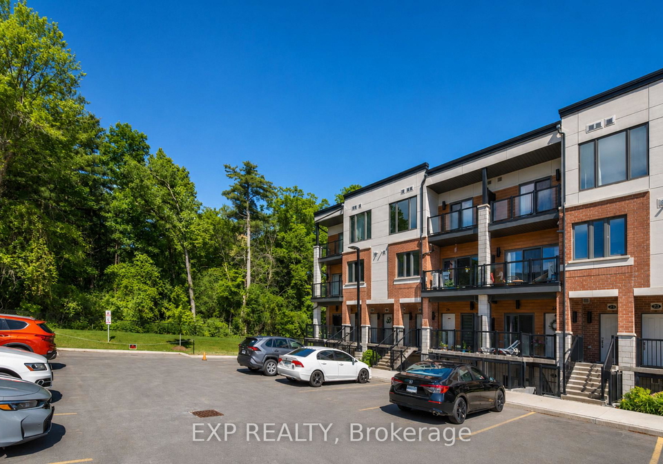 25-isherwood-avenue-cambridge-ontario-x13675998