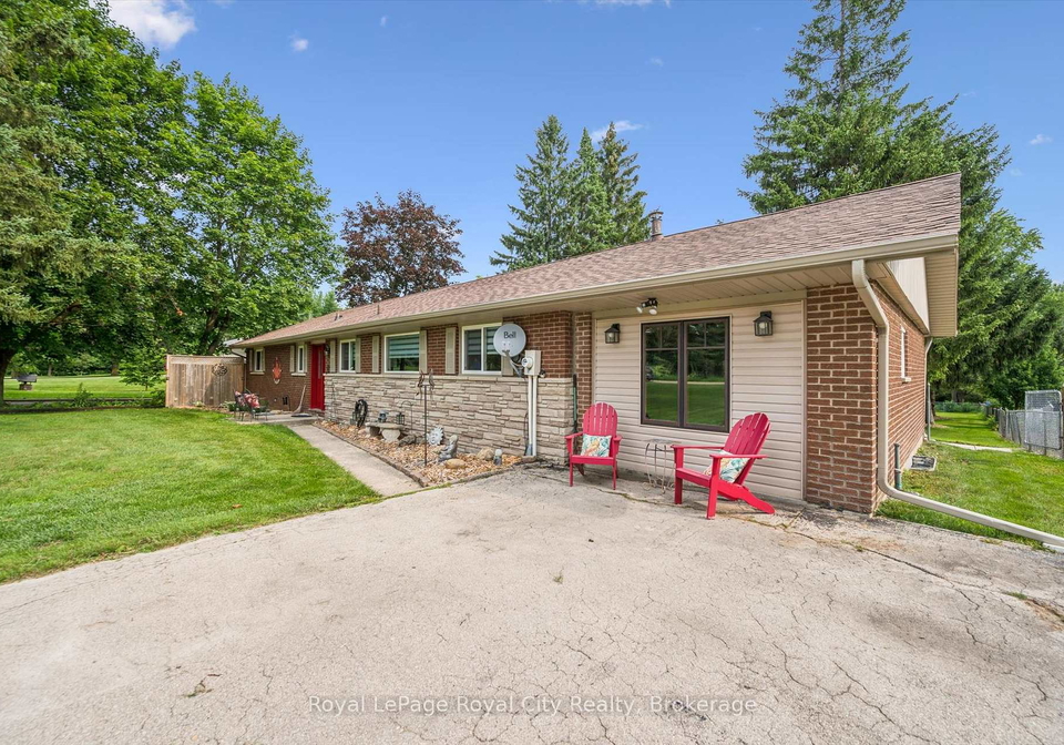 6167-guelph-street-centre-wellington-ontario-x13676066