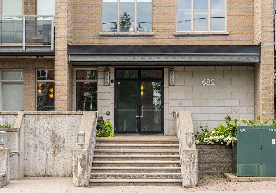 682-churchill-avenue-ottawa-ontario-x13676134