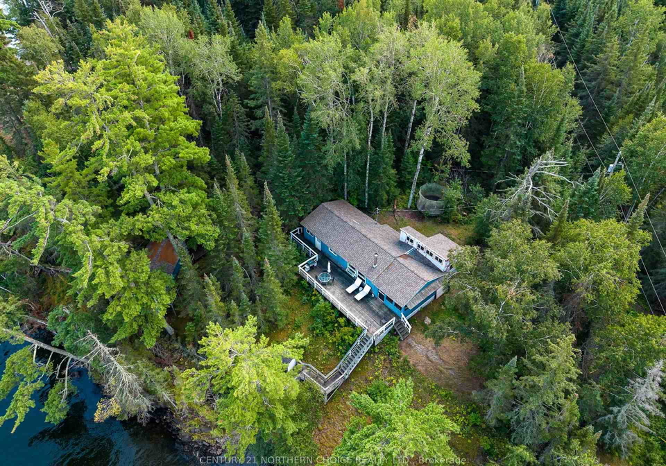 pin-421500561-rogers-island-kenora-ontario-x13676318