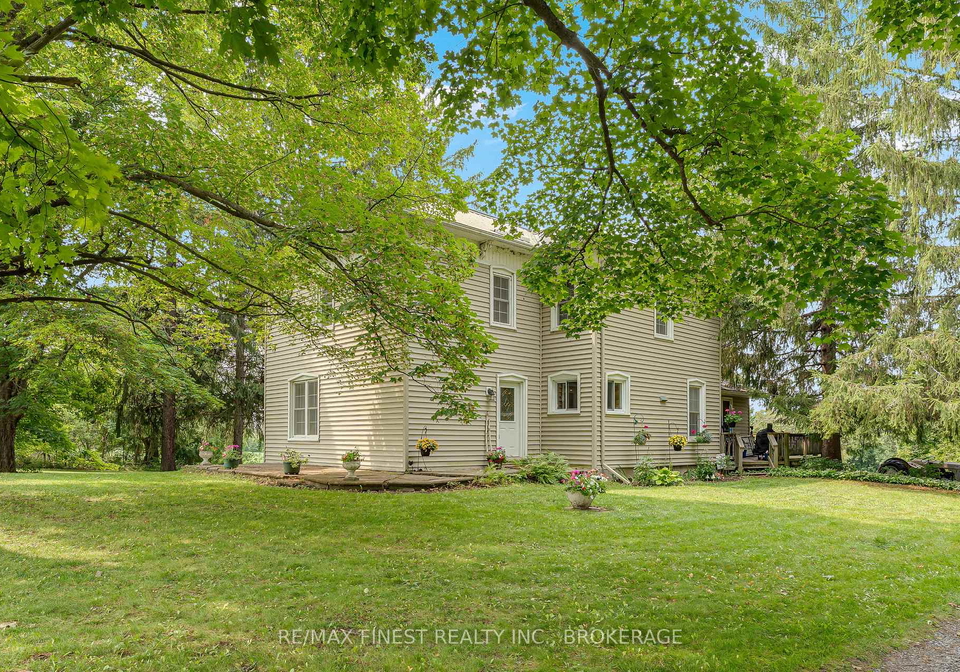 1011-lennox-and-addington-county-road-5-greater-napanee-ontario-x13676354