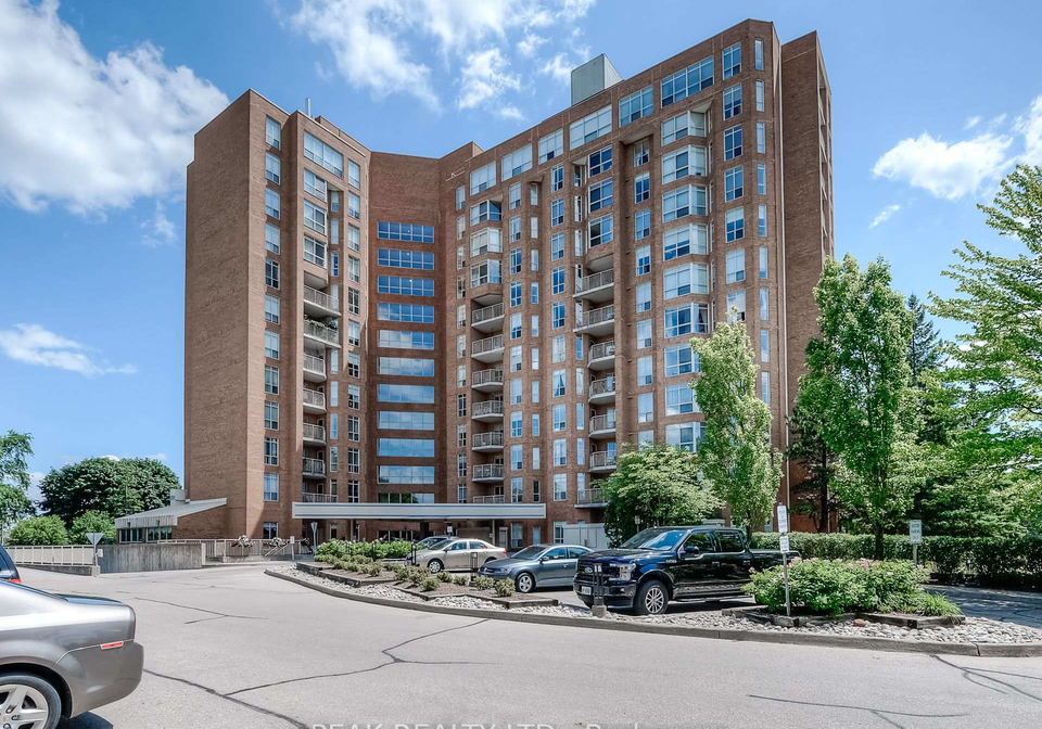 1414-king-street-e-kitchener-ontario-x13676414