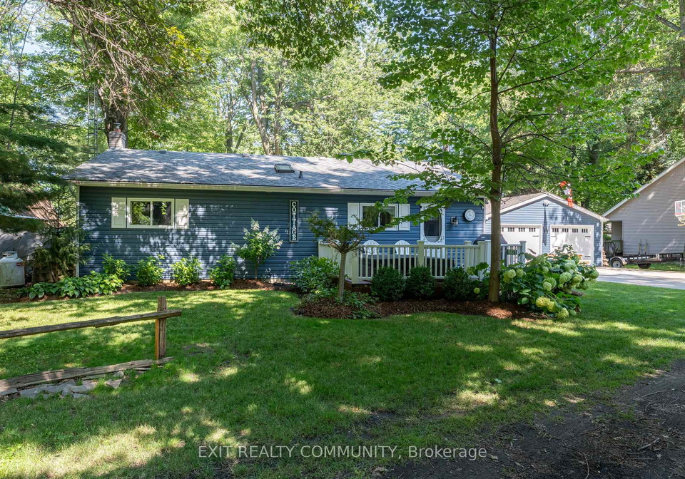 9871-phoebe-lane-n-lambton-shores-ontario-x13676420