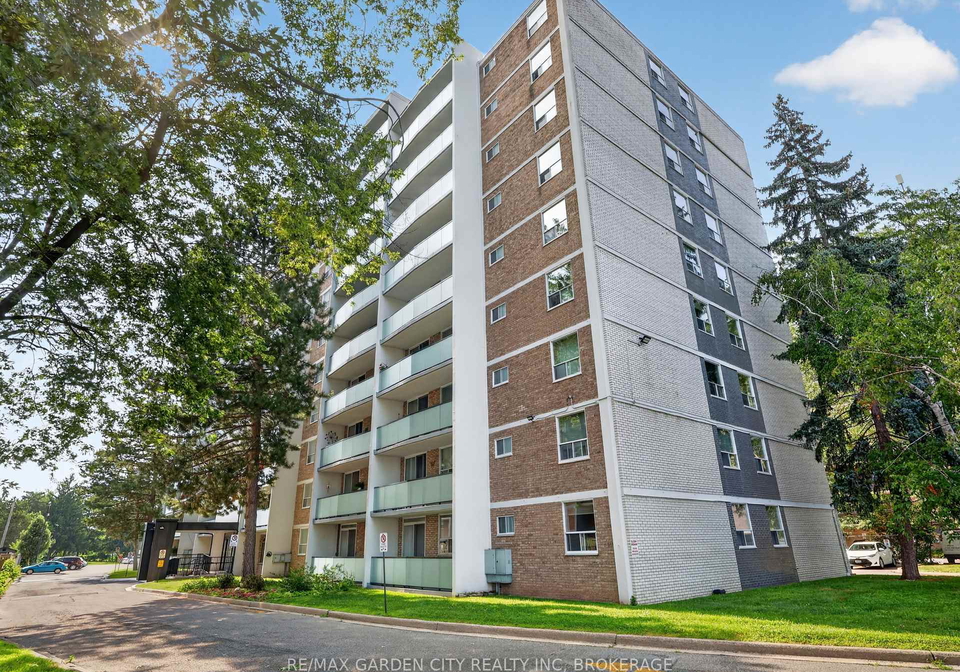 359-scott-street-n-st-catharines-ontario-x13676452