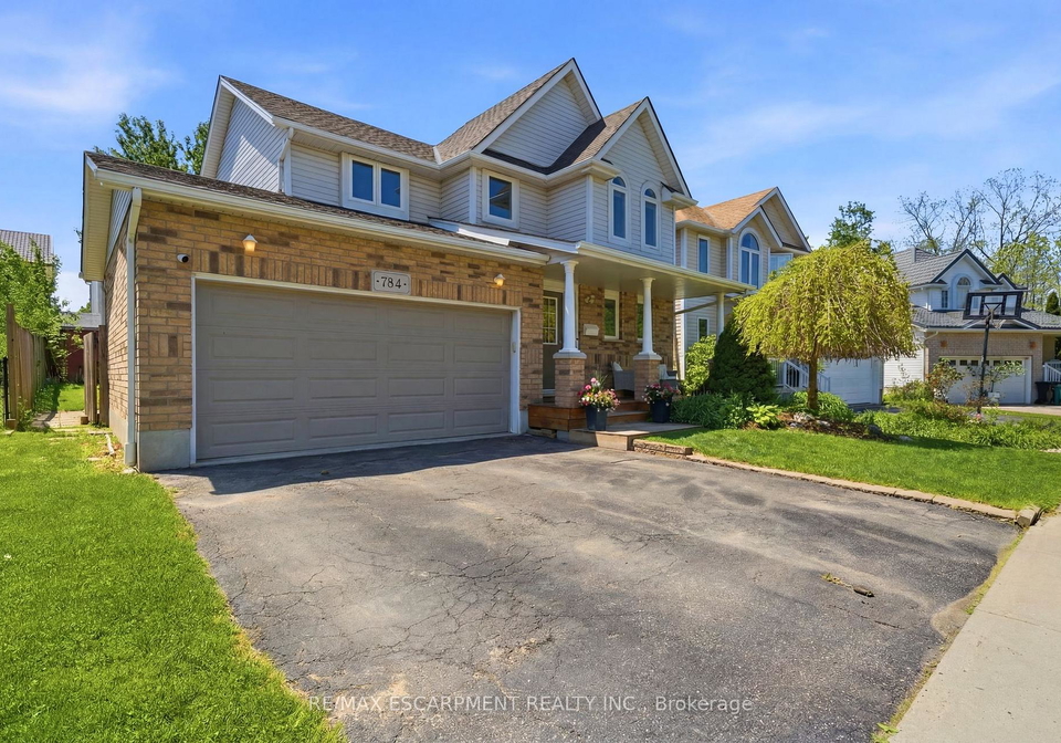 784-butternut-avenue-waterloo-ontario-x13676590