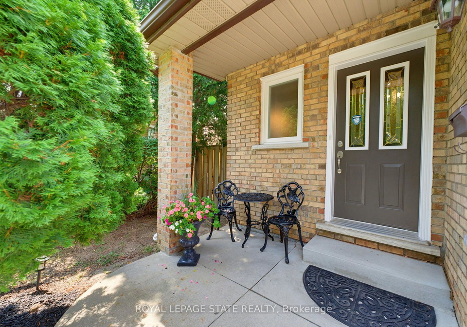 32-silvervine-drive-hamilton-ontario-x13676606