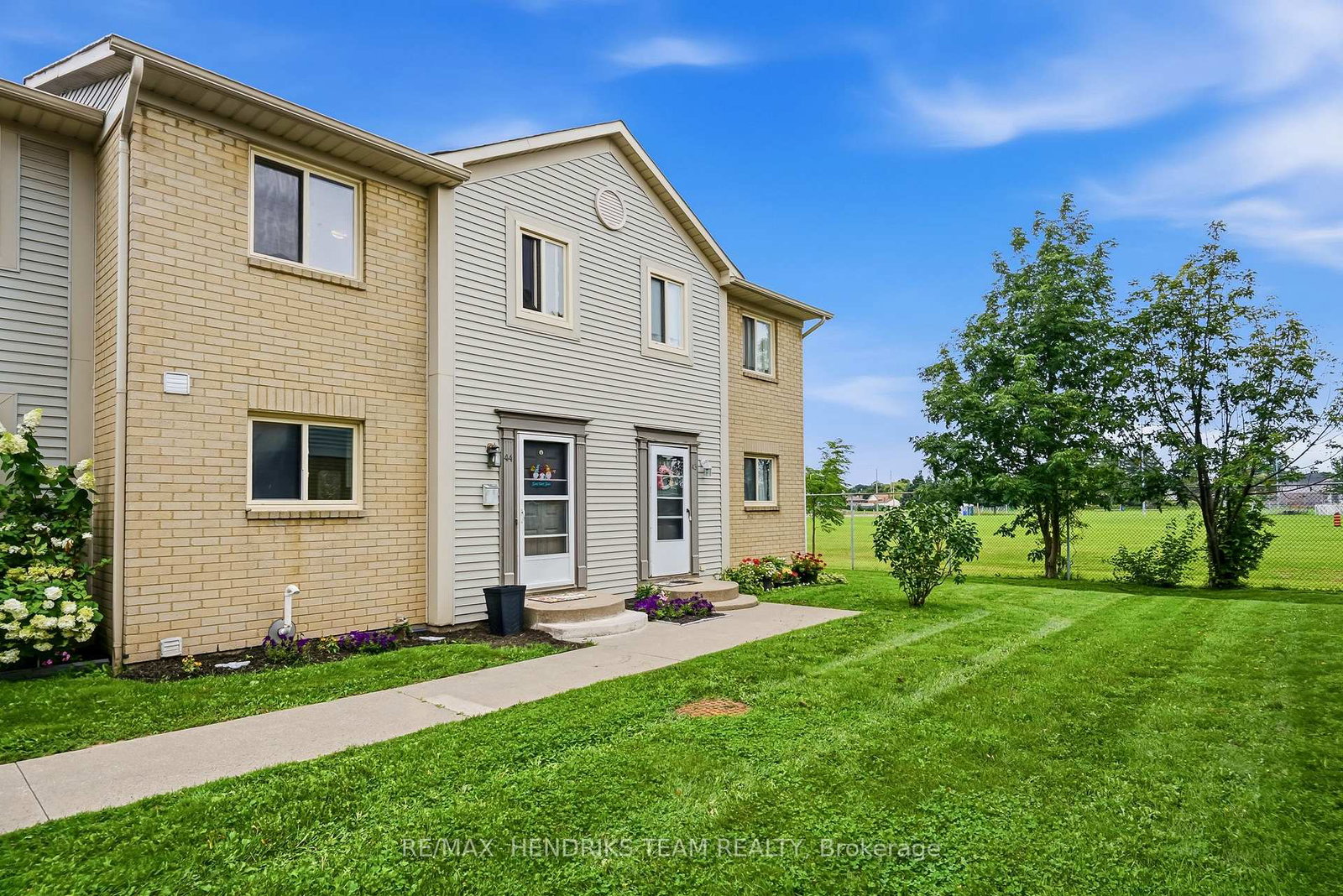 65-dorchester-boulevard-st-catharines-ontario-x13676890