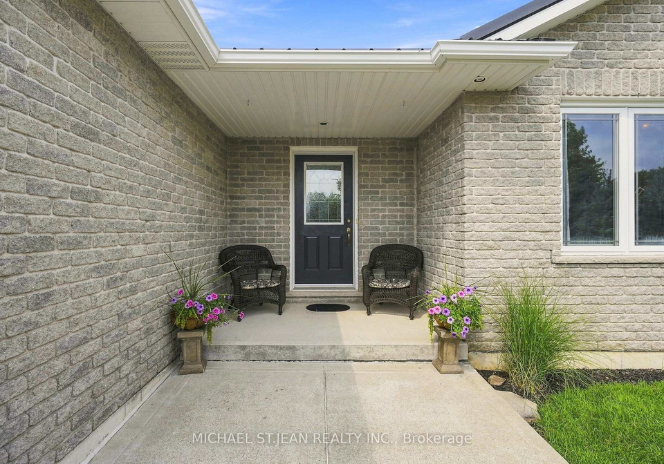 30-leslie-street-haldimand-ontario-x13676902