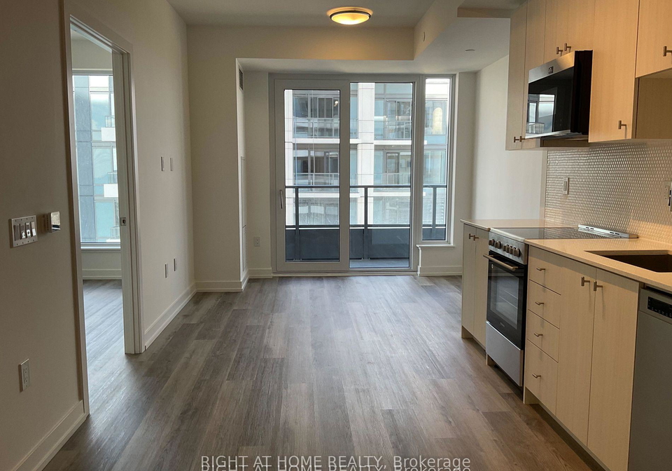 15-wellington-street-kitchener-ontario-x13676906