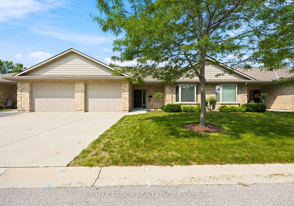 5969-townsend-line-lambton-shores-ontario-x13676990