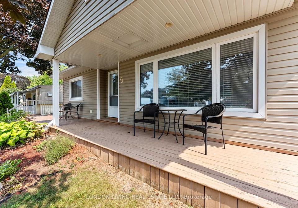 23-pebble-beach-parkway-south-huron-ontario-x13677022