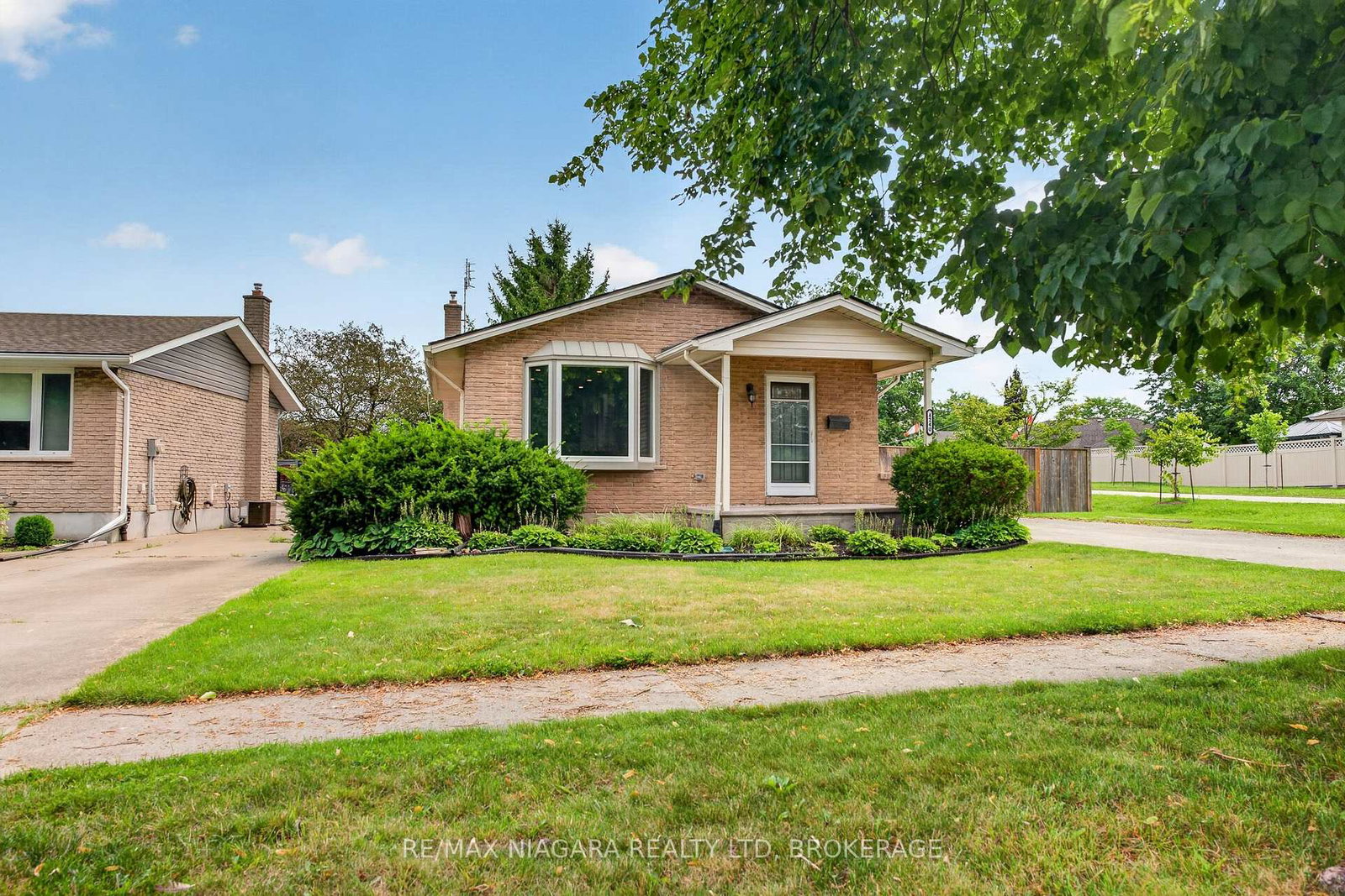 4240-brookdale-drive-niagara-falls-ontario-x13677090