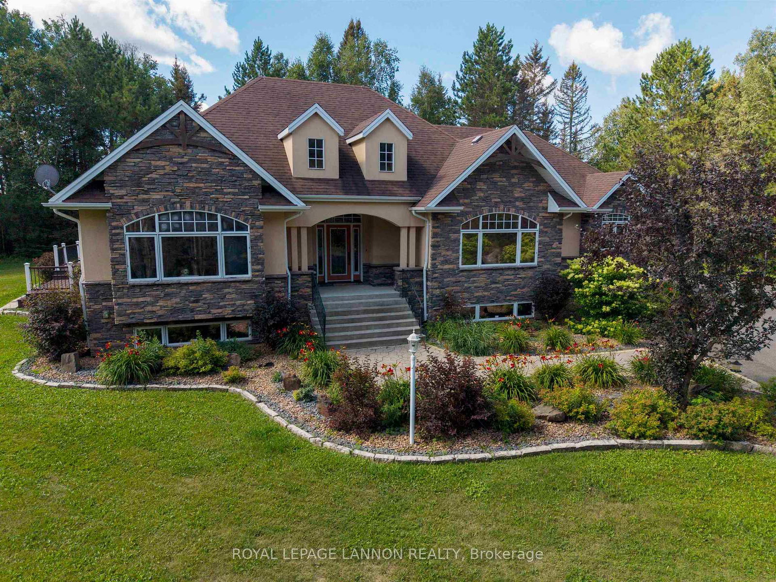 791-hilldale-road-thunder-bay-ontario-x13677218