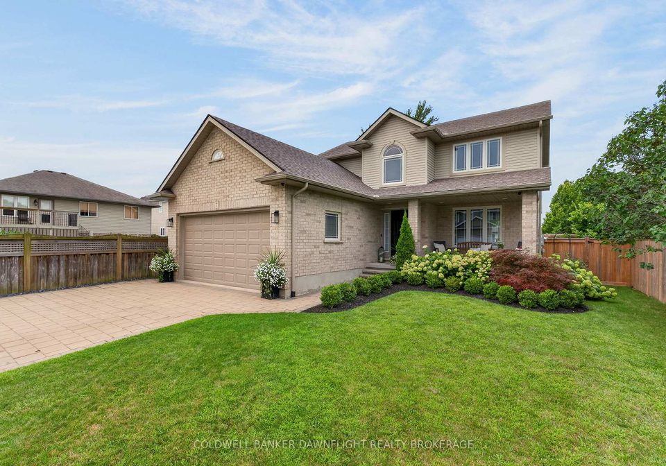 7-finch-street-north-middlesex-ontario-x13677318