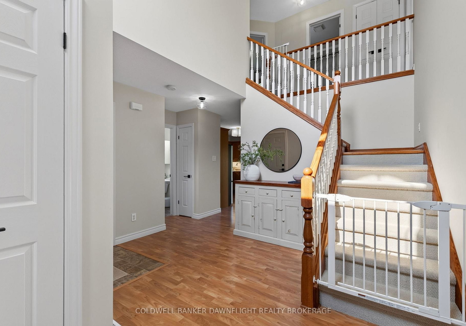 7-finch-street-north-middlesex-ontario-x13677318
