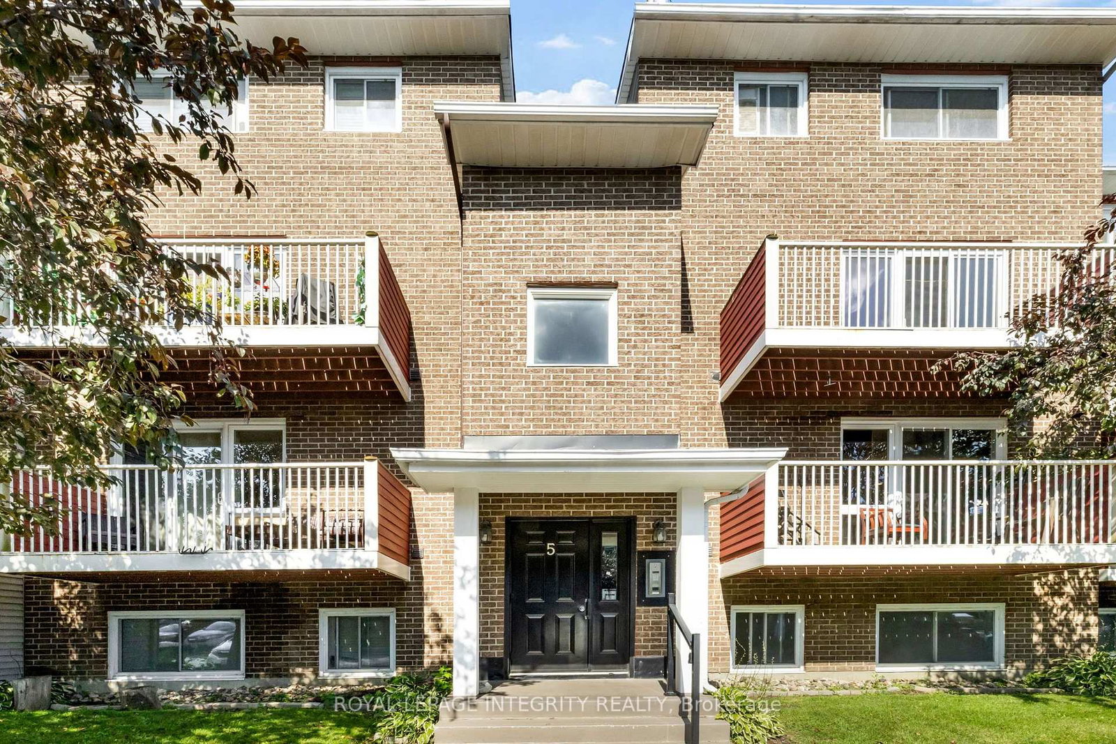 1589-st-bernard-street-ottawa-ontario-x13677332