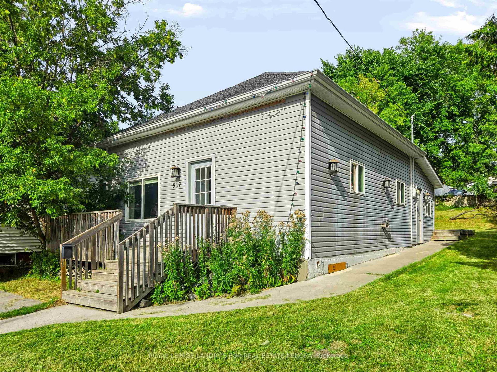 817-fourth-avenue-s-kenora-ontario-x13677350