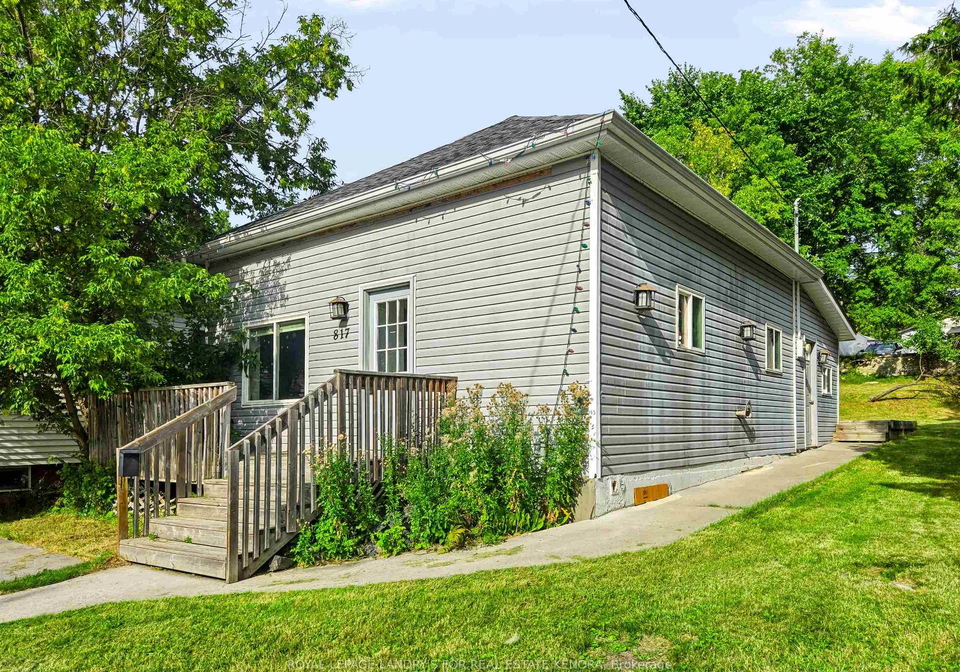 817-fourth-avenue-s-kenora-ontario-x13677350