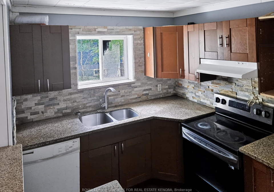 817-fourth-avenue-s-kenora-ontario-x13677350