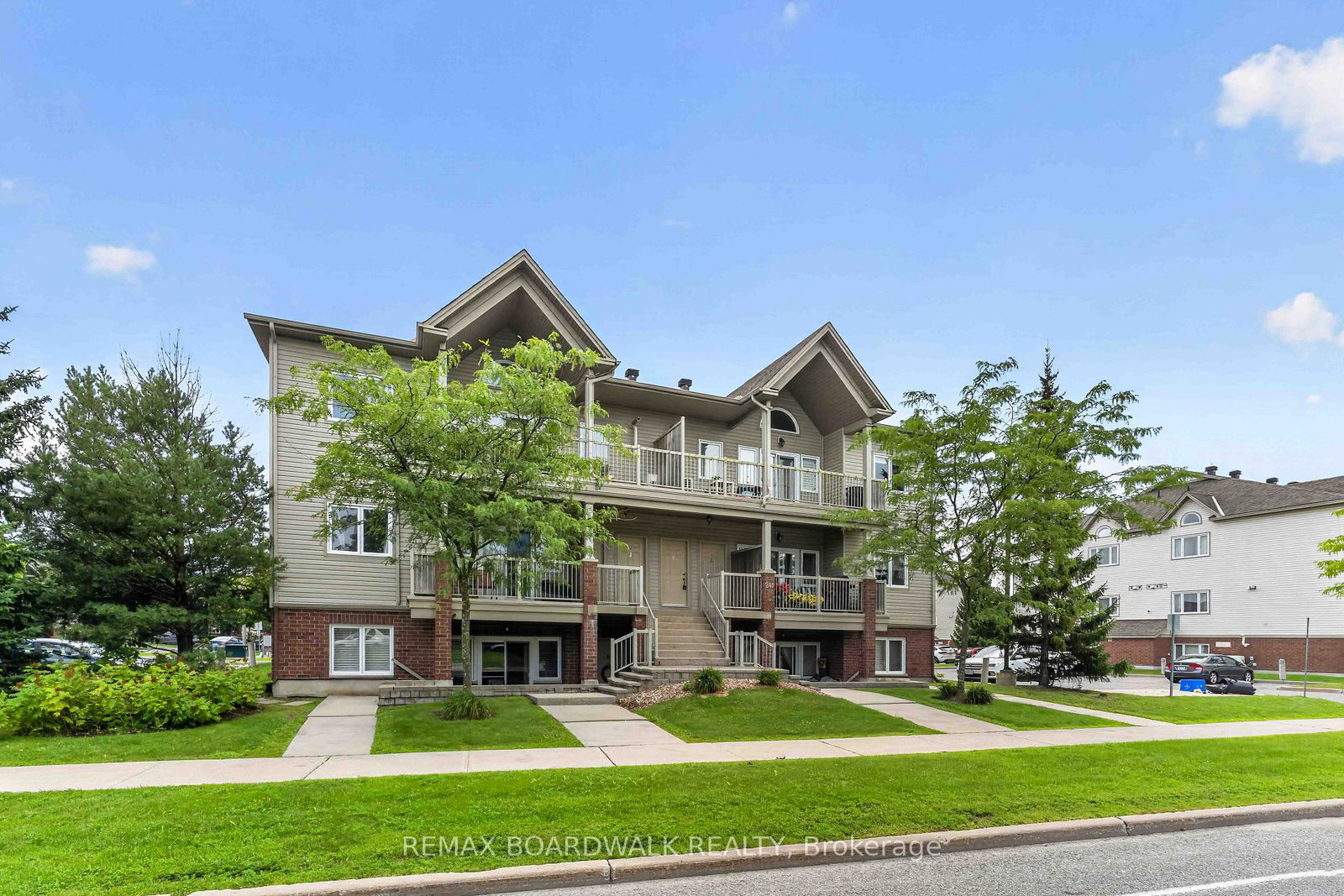 241-crestway-drive-ottawa-ontario-x13677354