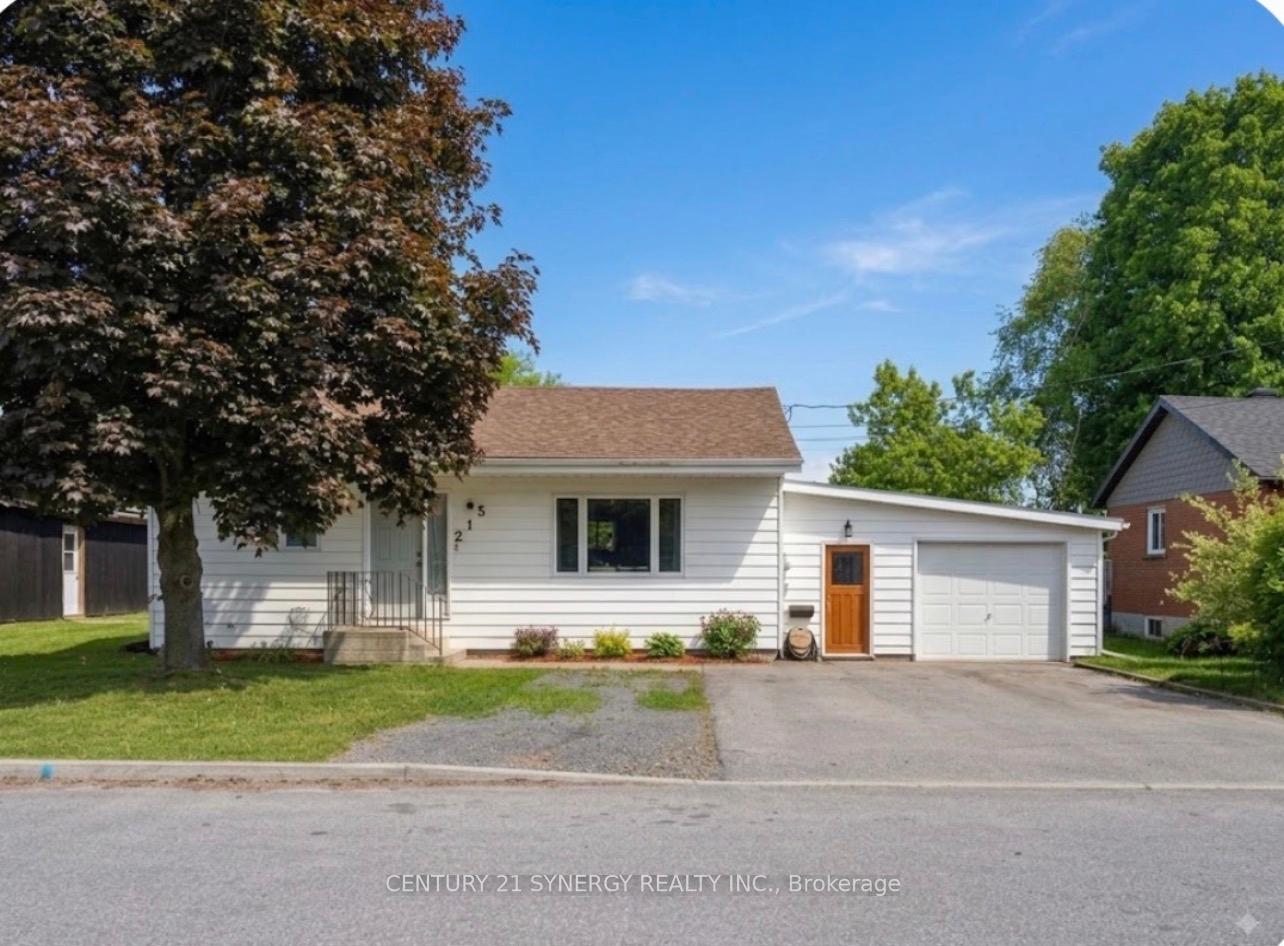 215-victoria-street-mississippi-mills-ontario-x13677434