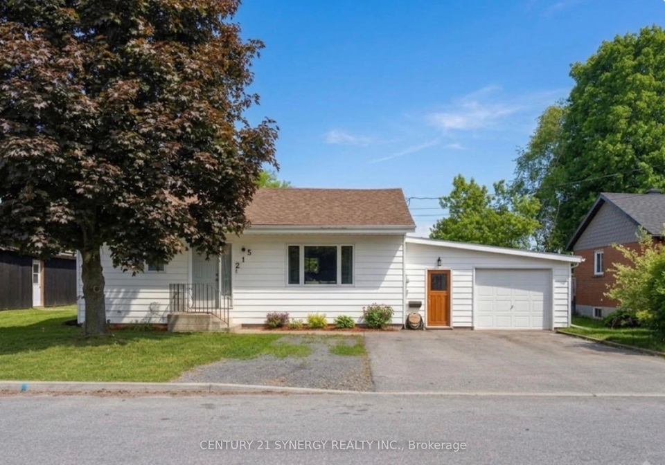 215-victoria-street-mississippi-mills-ontario-x13677434