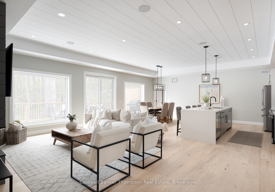 14-mackenzie-drive-huntsville-ontario-x13677486