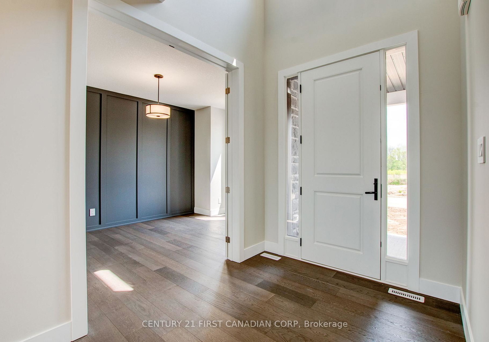 100-aspen-circle-thames-centre-ontario-x13677506