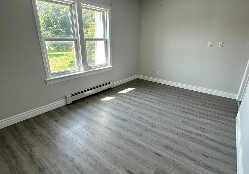 68-fraser-street-port-colborne-ontario-x13677574