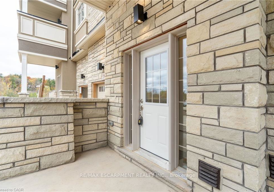 305-garner-road-hamilton-ontario-x13677710