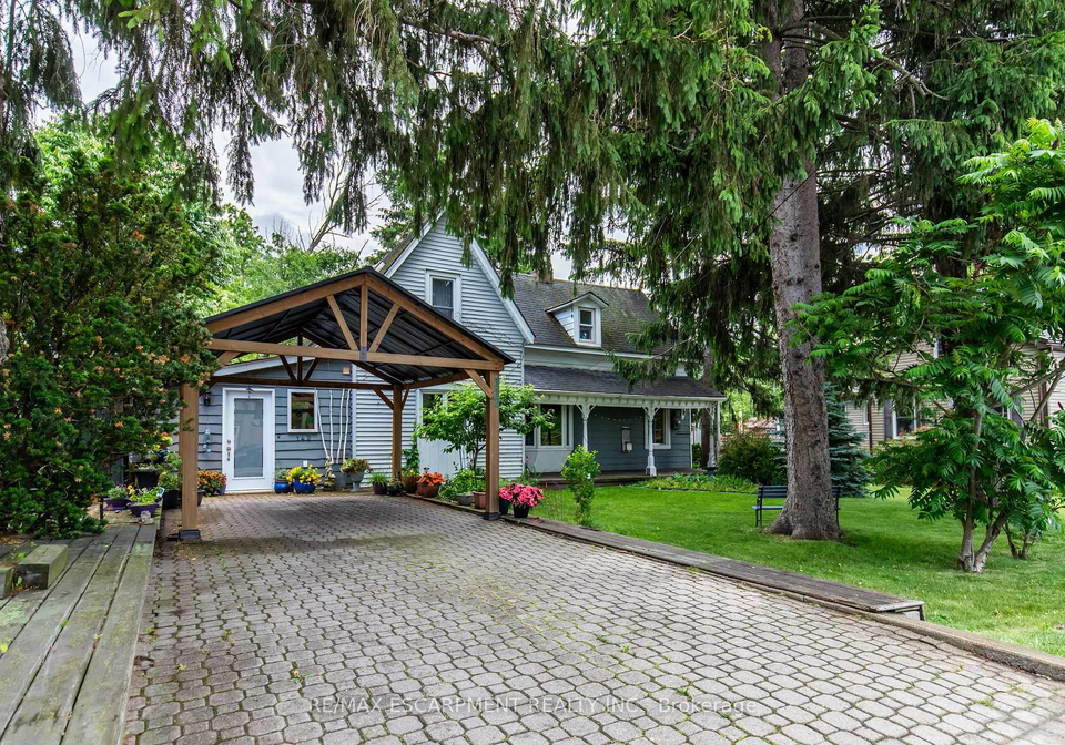 142-griffin-street-s-west-lincoln-ontario-x13677778