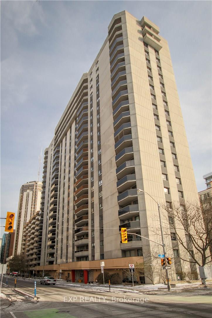 470-laurier-avenue-w-ottawa-ontario-x13677824